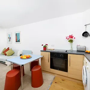 central-hackney-apartment.brighton-hotels-england.com/